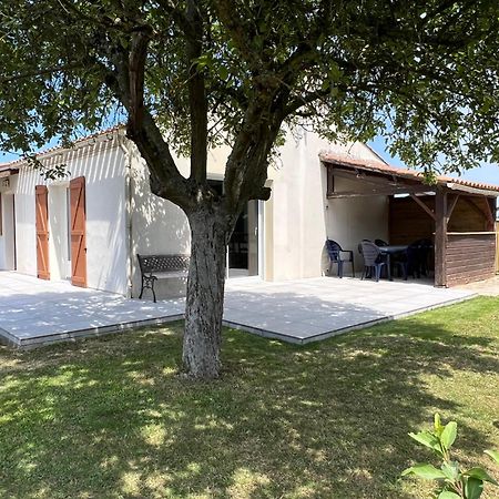Residence Du Moulin Girard Jard-sur-Mer Exterior photo